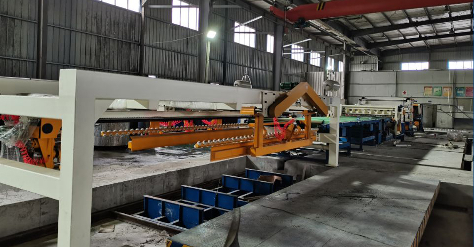 鋁板開(kāi)平-浙江寶業(yè)建材科技有限公司