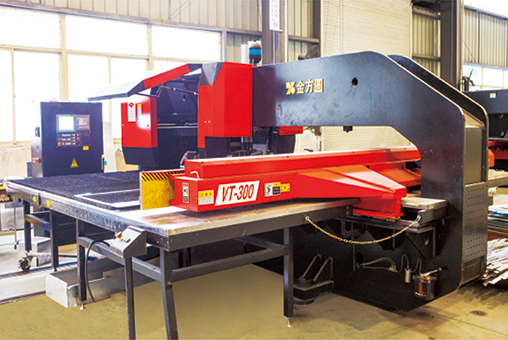 數(shù)控轉塔沖床-浙江寶業(yè)建材科技有限公司